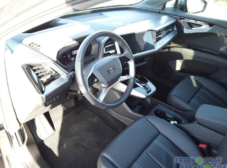 Audi Q4 2024