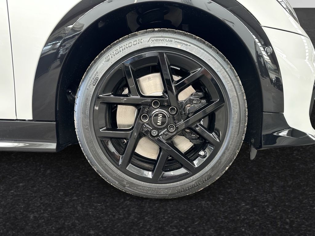 MINI John Cooper Works Cabrio 2025