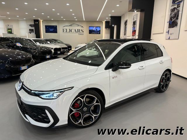 Volkswagen Golf 2024