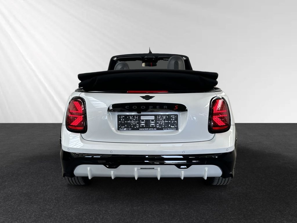 MINI John Cooper Works Cabrio 2025