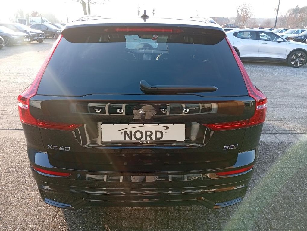 Volvo XC60 2025