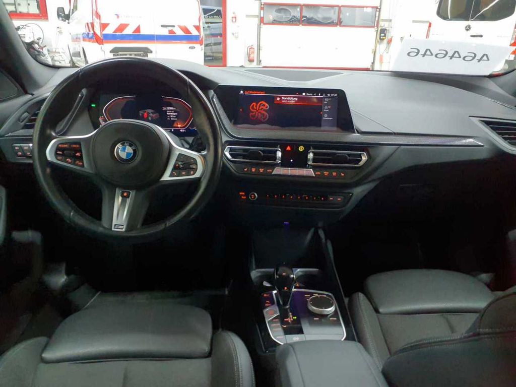 BMW 220 2021