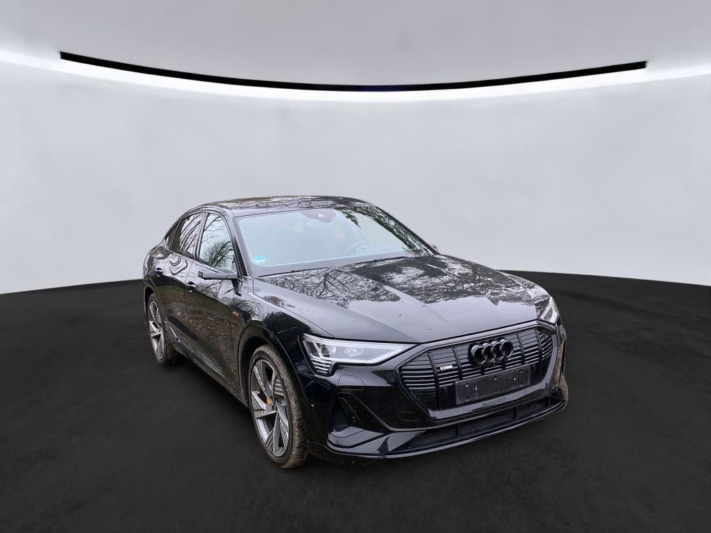 Audi e-tron 2022