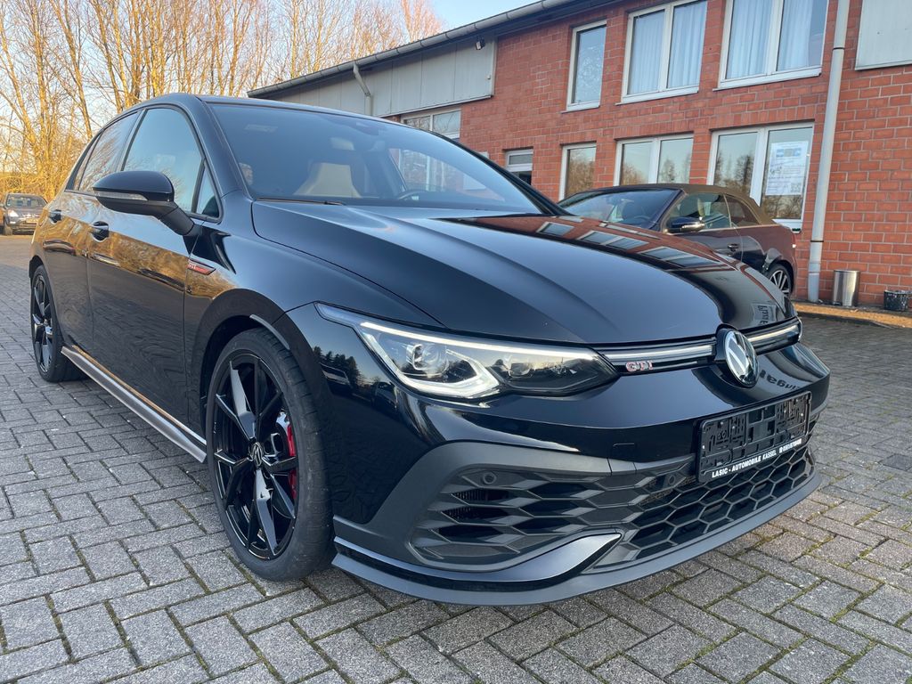 Volkswagen Golf 2023