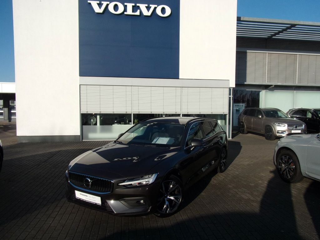 Volvo V60 2024