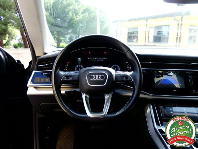 Audi Q8 2022