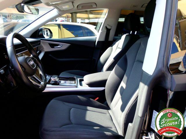 Audi Q8 2022