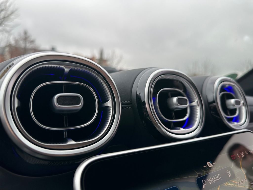 Mercedes-Benz GLC 300 2026