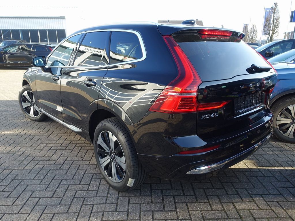 Volvo XC60 2025