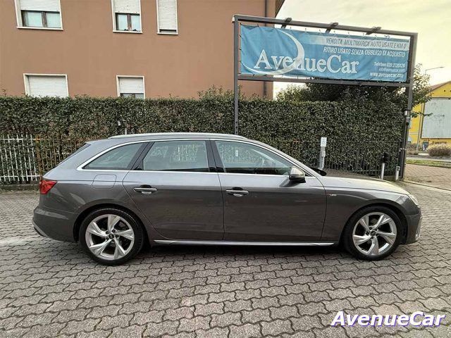 Audi A4 2022