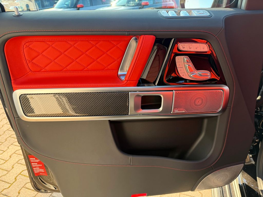 Mercedes-Benz G 63 AMG 2025