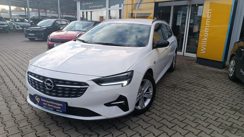 Opel Insignia 2021
