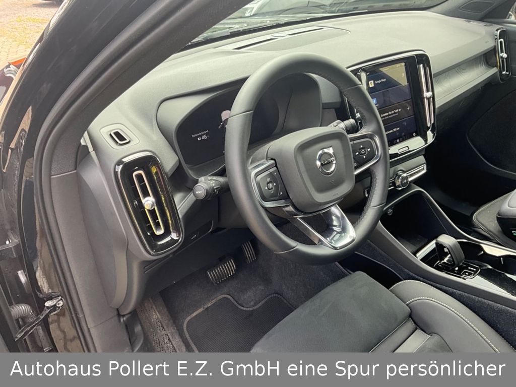 Volvo XC40 2024