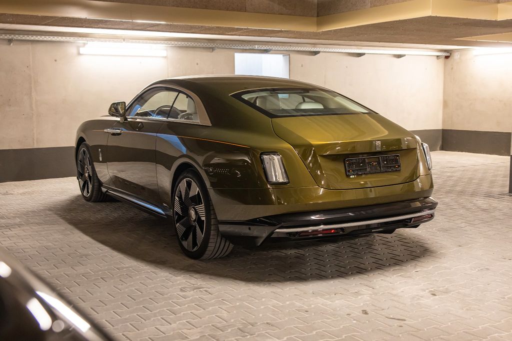 Rolls-Royce Spectre 2024