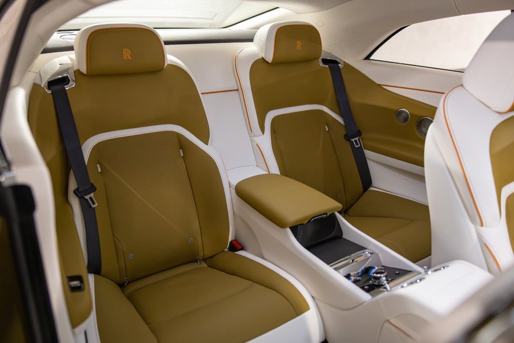 Rolls-Royce Spectre 2024