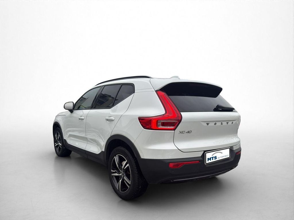 Volvo XC40 2023
