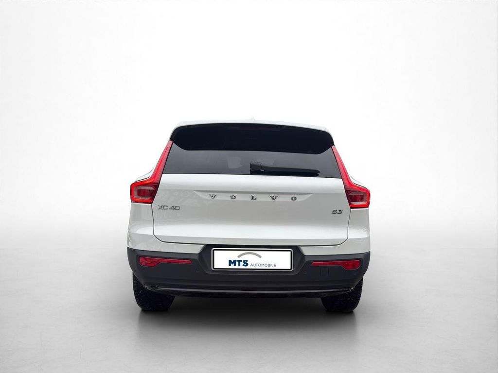 Volvo XC40 2023