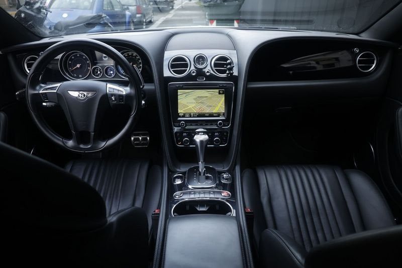 Bentley Continental 2017