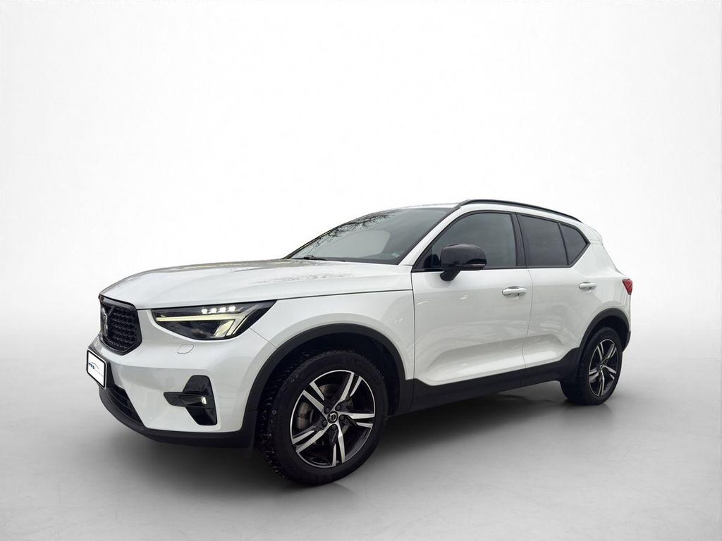 Volvo XC40 2023