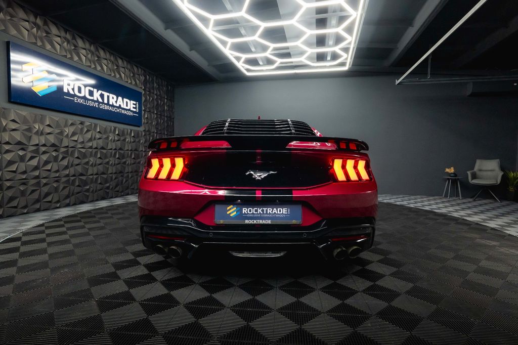 Ford Mustang 2025