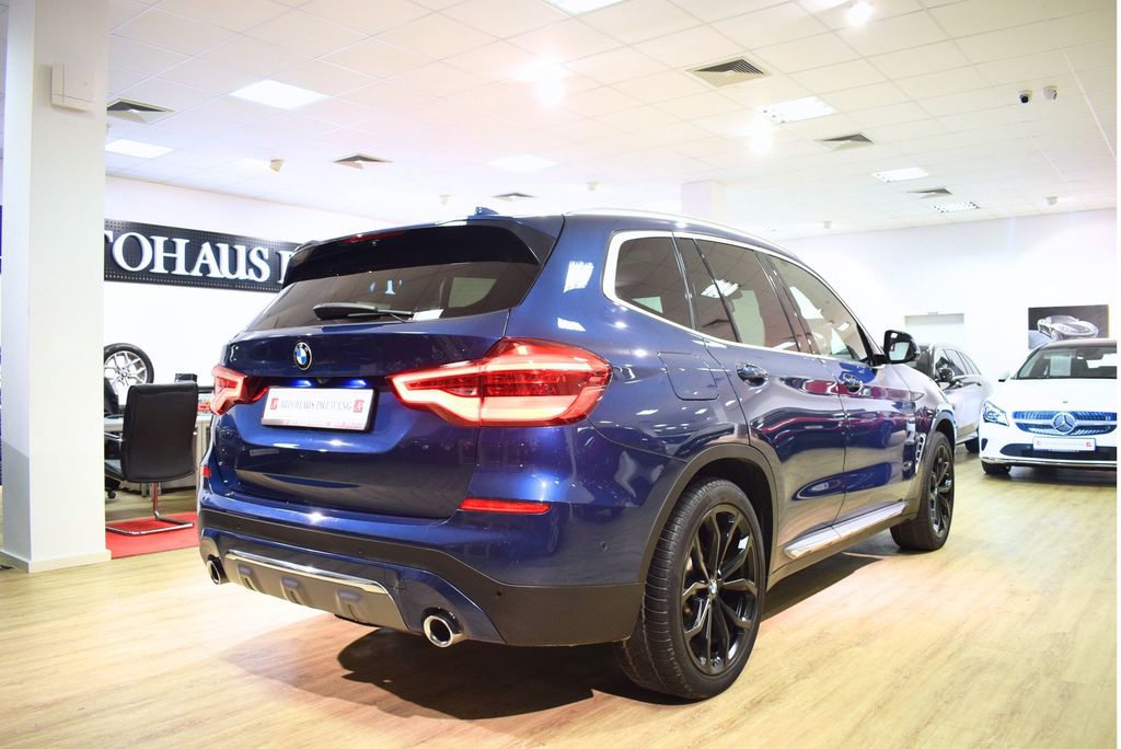 BMW X3 2021