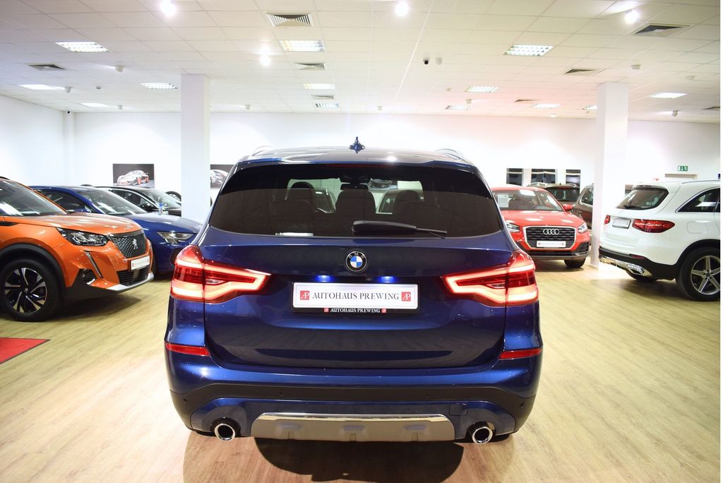 BMW X3 2021