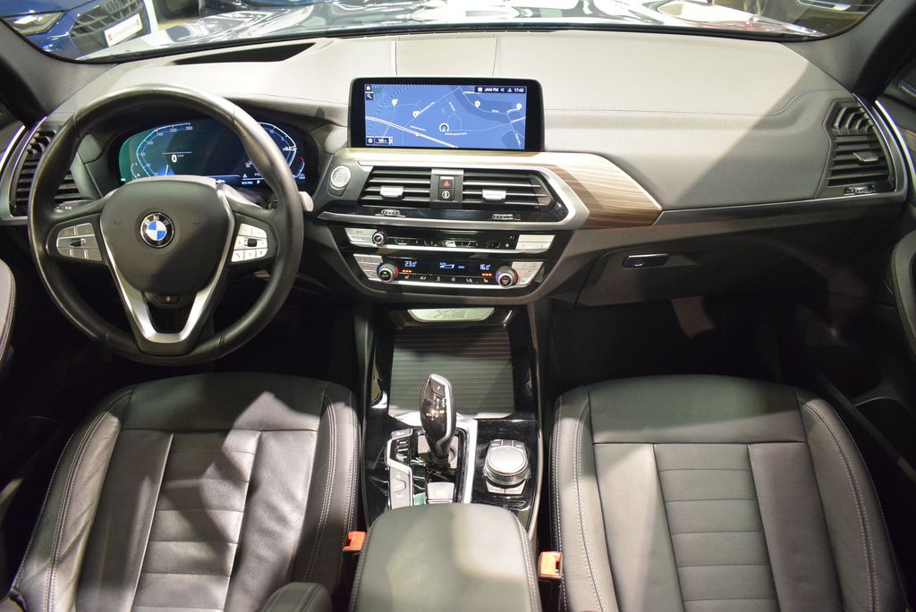 BMW X3 2021