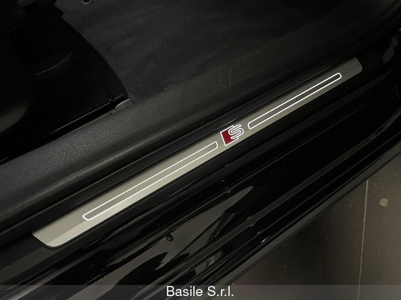 Audi A4 2024