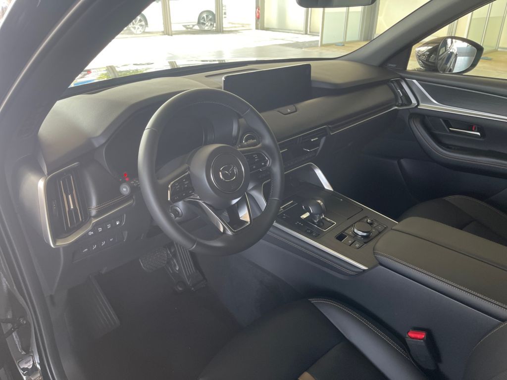 Mazda CX-60 2025