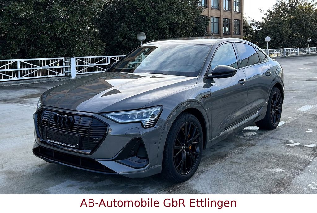 Audi e-tron 2022