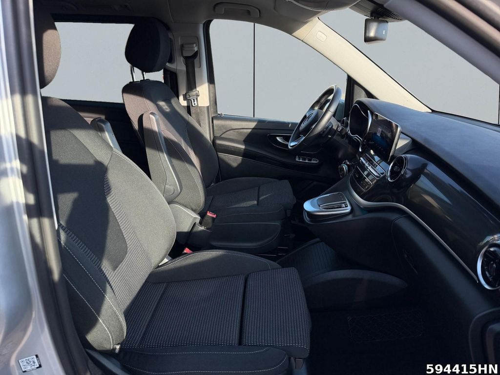 Mercedes-Benz V 220 2023