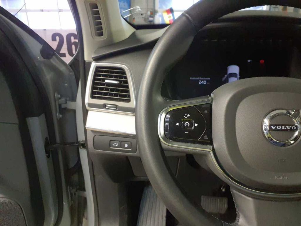 Volvo XC90 2023