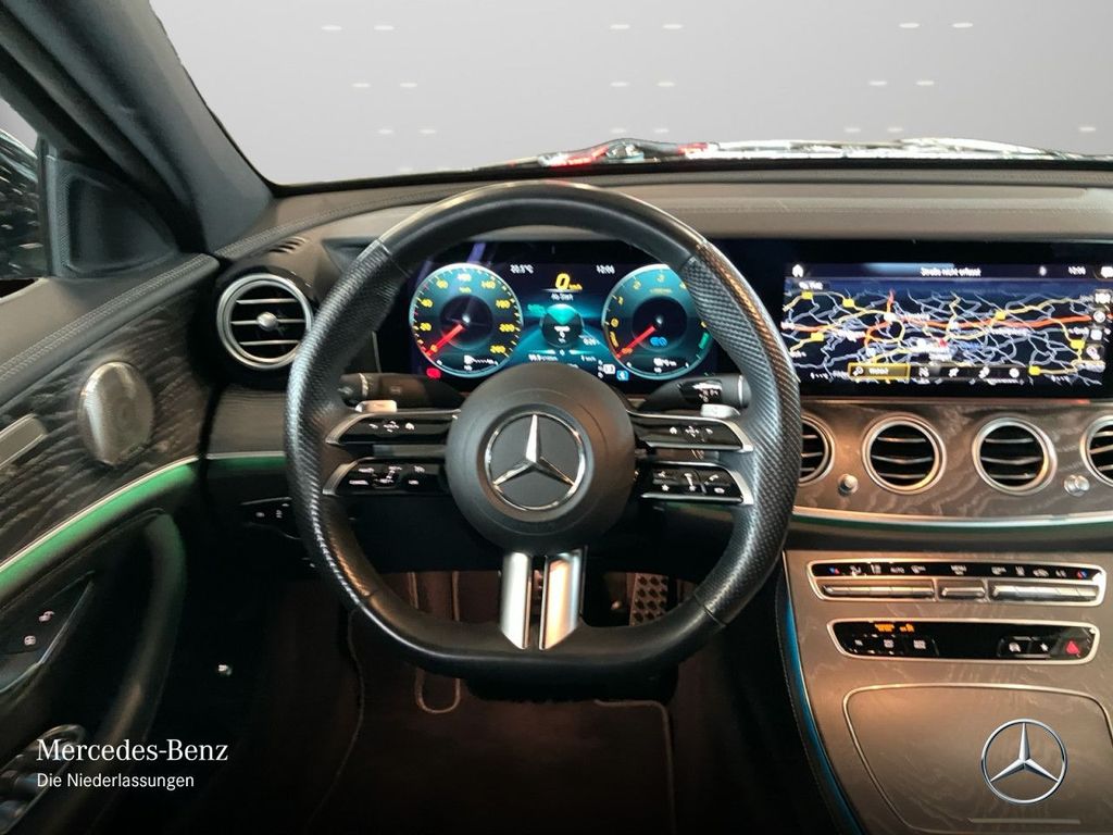 Mercedes-Benz E 300 2022