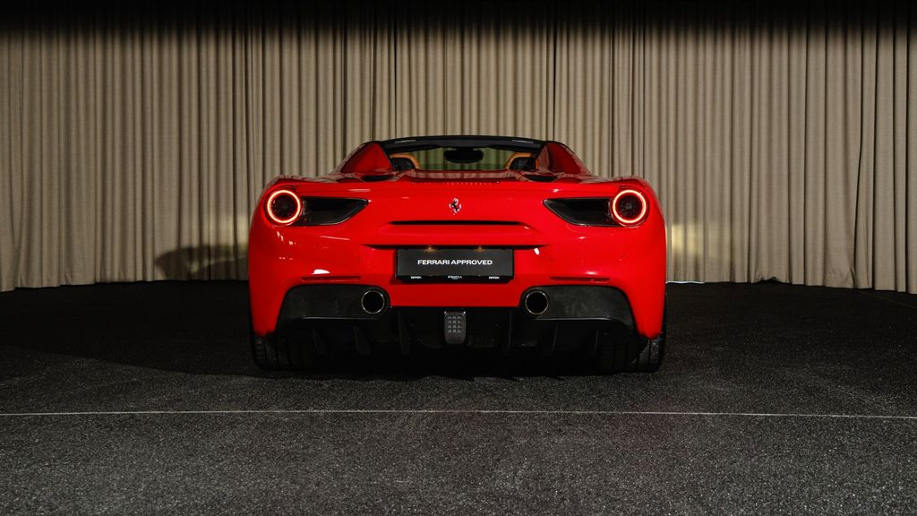Ferrari 488 Spider 2016
