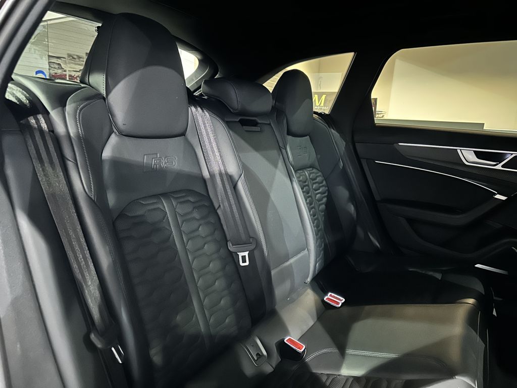 Audi RS6 2024