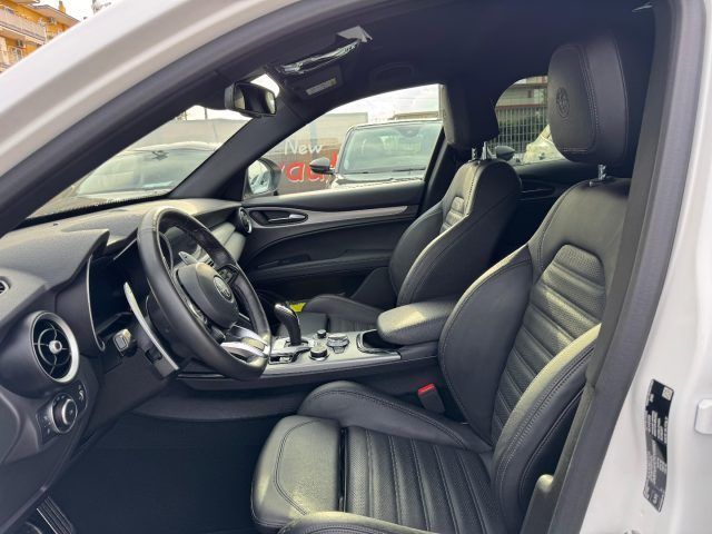 Alfa Romeo Stelvio 2024