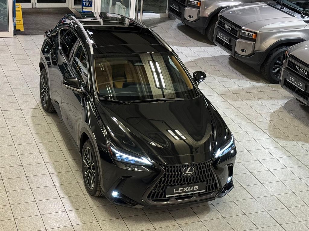 Lexus NX 350h 2025