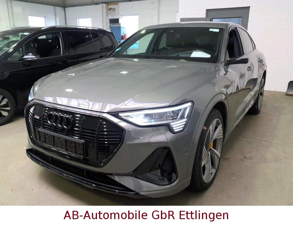 Audi e-tron 2022