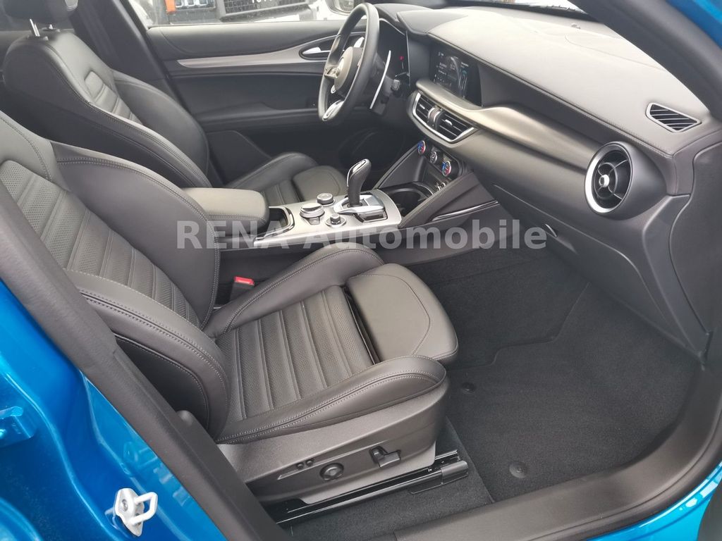 Alfa Romeo Stelvio 2023