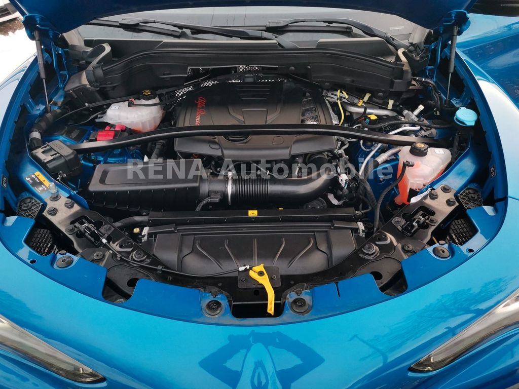 Alfa Romeo Stelvio 2023