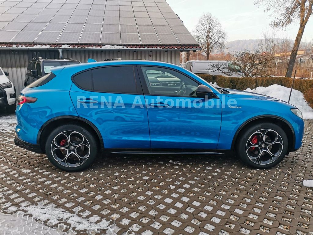 Alfa Romeo Stelvio 2023