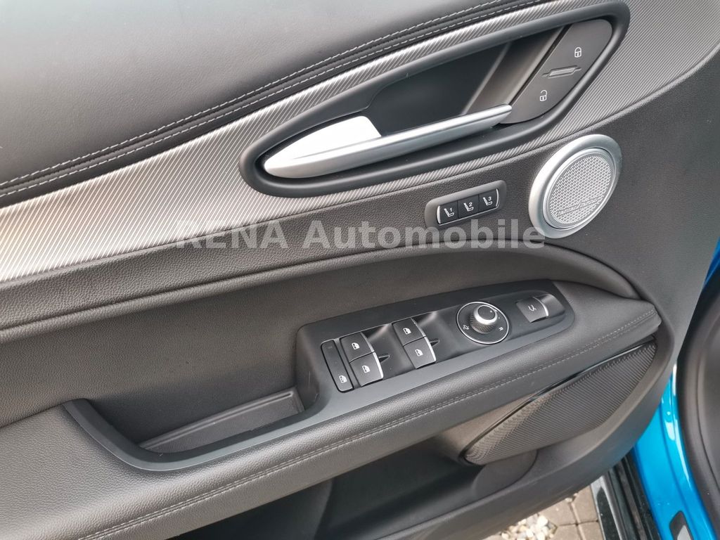 Alfa Romeo Stelvio 2023