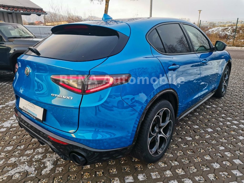 Alfa Romeo Stelvio 2023