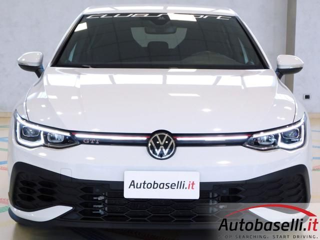 Volkswagen Golf 2021