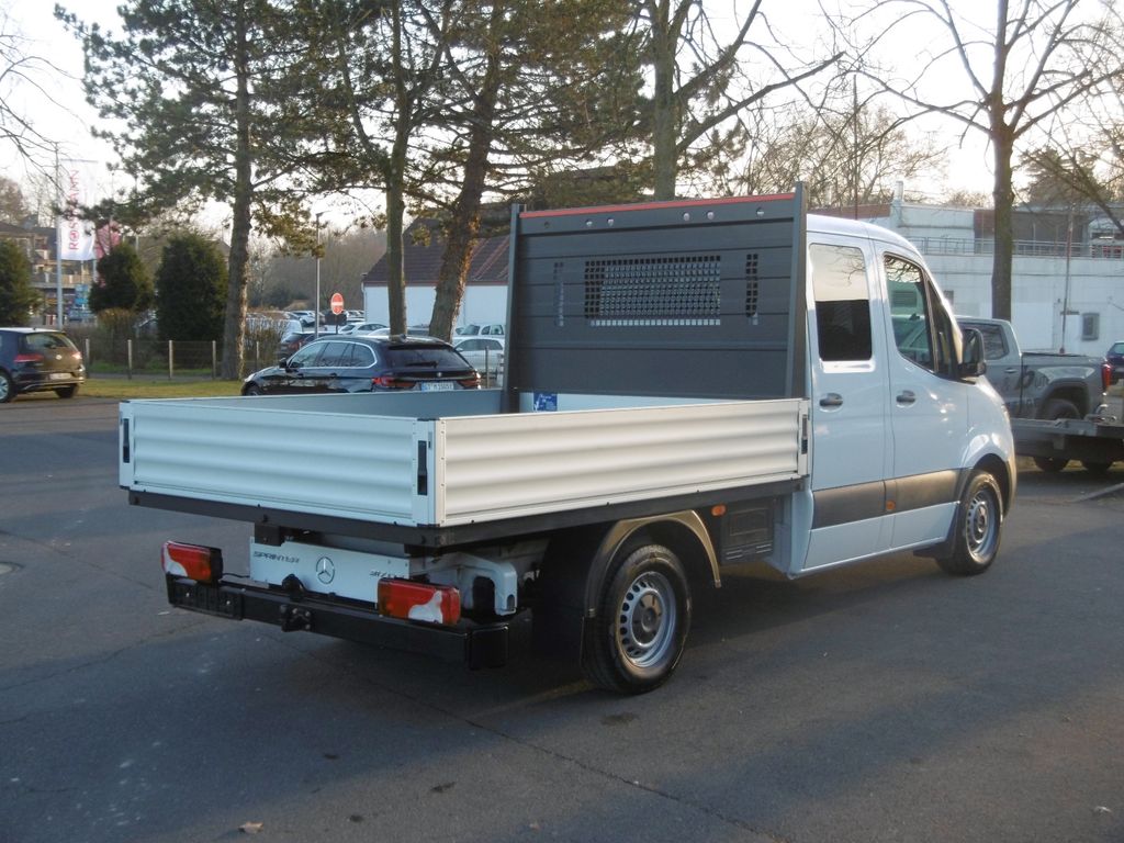 Mercedes-Benz Sprinter 2025