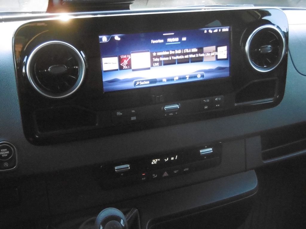 Mercedes-Benz Sprinter 2025