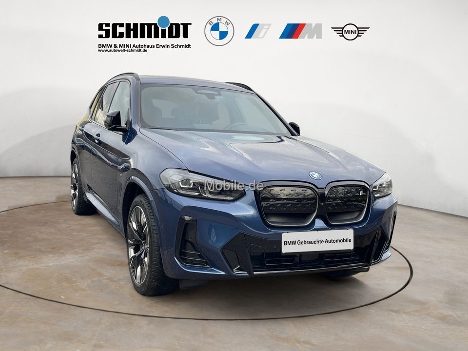 BMW iX3 2023