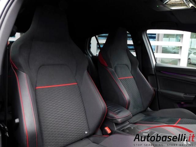 Volkswagen Golf 2021
