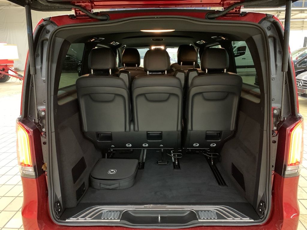 Mercedes-Benz EQV 2025