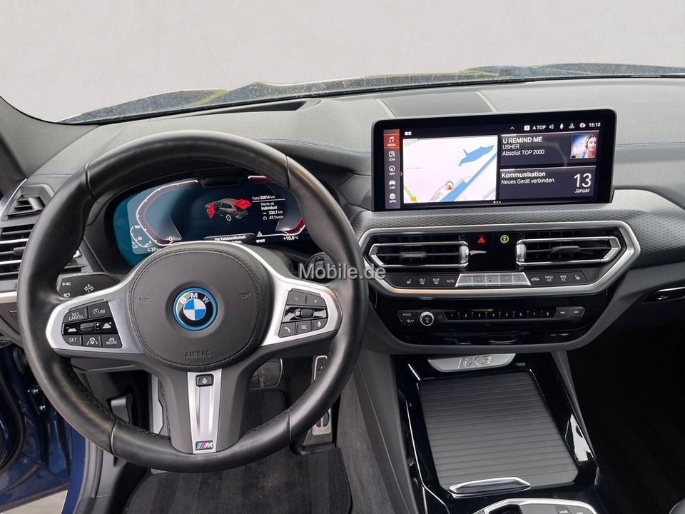 BMW iX3 2023
